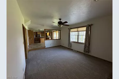 733 Austin Drive, Barberton, OH 44203 - Photo 14