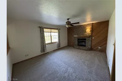 733 Austin Drive, Barberton, OH 44203 - Photo 12