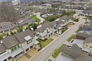 2440 Edgewood Trce, Pepper Pike, OH 44124 - Photo 4