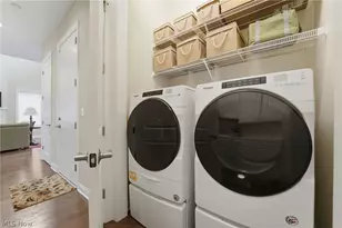 2440 Edgewood Trce, Pepper Pike, OH 44124 - Photo 18