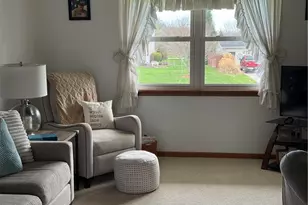 1085 Walter Dr, Zanesville, OH 43701 - Photo 16