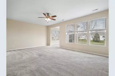 37952 Ashfield Way, North Ridgeville, OH 44039 - Photo 8