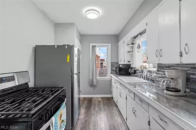 121 Princess Street, Campbell, OH 44405 - Photo 22