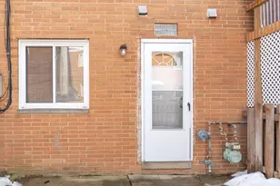 2472 Warren Pkwy, Twinsburg, OH 44087 - Photo 2