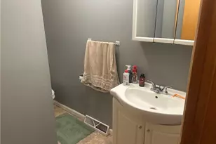 1618 Adams St, Coshocton, OH 43812 - Photo 16