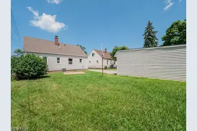 18310 Harvard Avenue, Loveland, OH 44122 - Photo 22