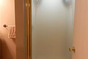 30153 Truman Ave, Wickliffe, OH 44092 - Photo 22