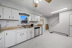 33378 Lakeshore Blvd, Eastlake, OH 44095 - Photo 8