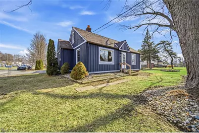 33378 Lake Shore Boulevard, Eastlake, OH 44095 - Photo 1