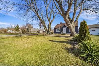 33378 Lake Shore Boulevard, Eastlake, OH 44095 - Photo 30