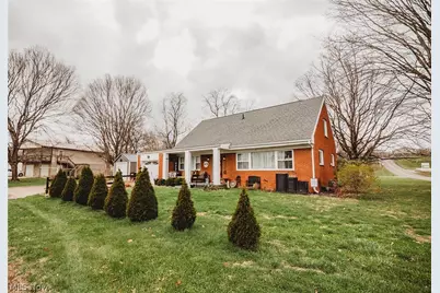 1102 4th Street, Belpre, OH 45714 - Photo 2