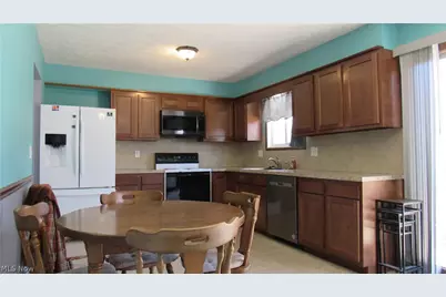 389 Riverview Street, Canal Fulton, OH 44614 - Photo 24