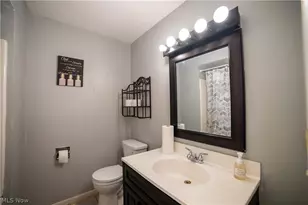 1491 Rowles Dr, Akron, OH 44313 - Photo 14