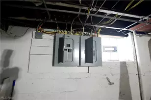 11224 Parkview Ave, Loveland, OH 44104 - Photo 32