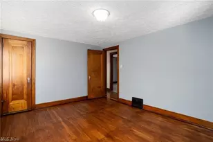 41 E Rosewood Ave, Akron, OH 44301 - Photo 14