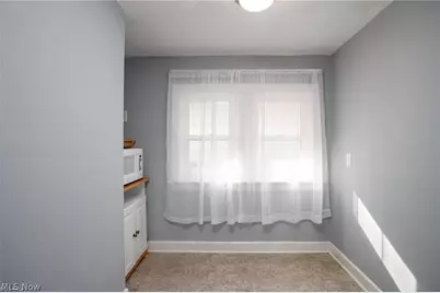 41 E Rosewood Avenue, Akron, OH 44301 - Photo 10
