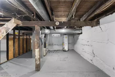 75 W Dartmore Avenue, Akron, OH 44301 - Photo 26