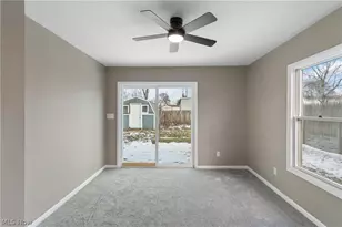 75 W Dartmore Ave, Akron, OH 44301 - Photo 14