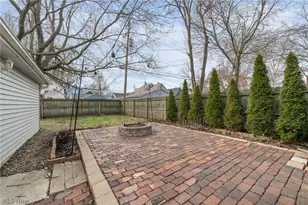 1916 W 44th St, Loveland, OH 44113 - Photo 34