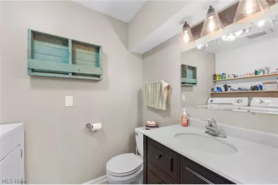 1916 W 44th St, Loveland, OH 44113 - Photo 16