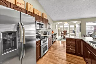 1920 Parkgate Ave, Akron, OH 44320 - Photo 18