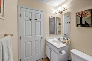 1920 Parkgate Ave, Akron, OH 44320 - Photo 40