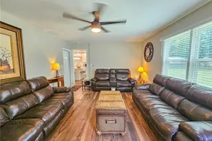 523 Janet Dr, Canfield, OH 44406 - Photo 4