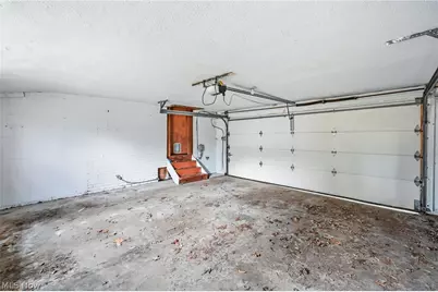 1724 Chestnut Boulevard, Cuyahoga Falls, OH 44223 - Photo 40