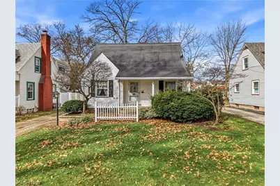 336 Willard Avenue SE, Warren, OH 44483 - Photo 1