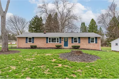 7825 Oakdale Street NW, Massillon, OH 44646 - Photo 1