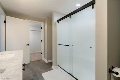 7825 Oakdale Street NW, Massillon, OH 44646 - Photo 14