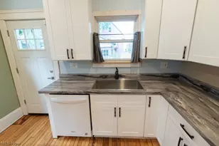 1362 W 59th St, Loveland, OH 44102 - Photo 10