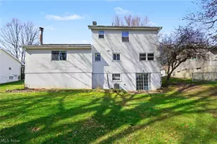 4765 Warwick Dr S, Canfield, OH 44406 - Photo 32