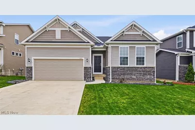 1662 Cobham Lane, Wadsworth, OH 44281 - Photo 1