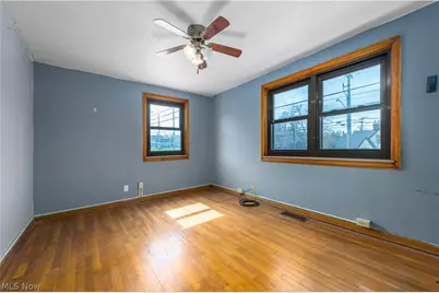 5203 Turney Road, Garfield Heights, OH 44125 - Photo 28