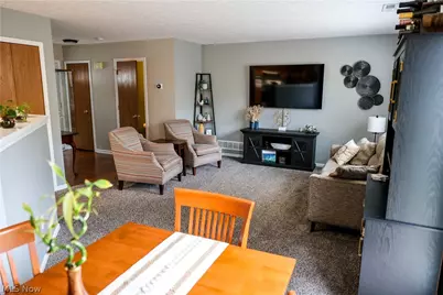 2146 Stonehenge Circle, Akron, OH 44319 - Photo 6