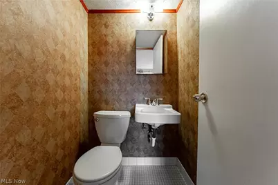 12029 Clifton Boulevard #505, Oakwood, OH 44107 - Photo 16