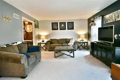 6389 Tara Drive, Youngstown, OH 44514 - Photo 10