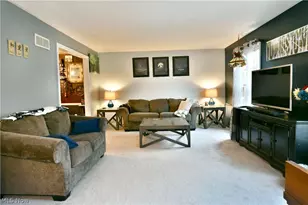 6389 Tara Dr, Youngstown, OH 44514 - Photo 10