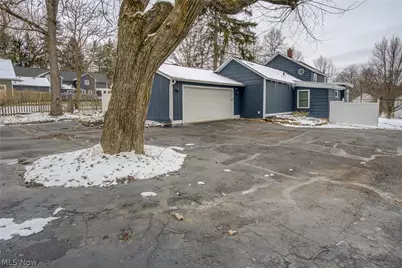 224 N Hambden, Chardon, OH 44024 - Photo 4