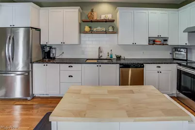 224 N Hambden, Chardon, OH 44024 - Photo 30