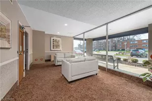 12520 Edgewater Dr, Oakwood, OH 44107 - Photo 8