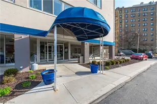 12520 Edgewater Dr, Oakwood, OH 44107 - Photo 4