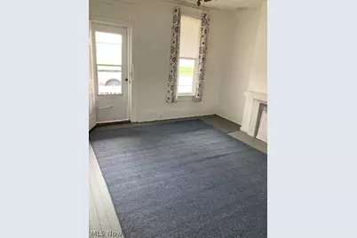 411 Fairbanks, Zanesville, OH 43701 - Photo 2