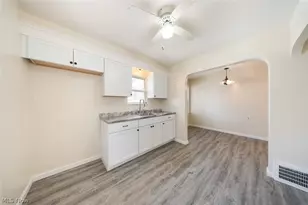 19115 Muskoka Ave, Loveland, OH 44119 - Photo 8