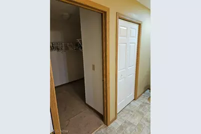 2585 Barnstone Avenue SW, Canton, OH 44706 - Photo 10