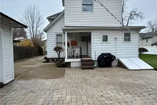 1926 Walnut Blvd, Ashtabula, OH 44004 - Photo 4
