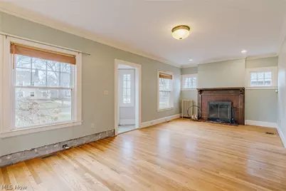 3078 Scarborough Road, Cleveland Heights, OH 44118 - Photo 4