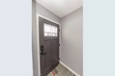 2539 Warrensville Center Road #Down, University Heights, OH 44118 - Photo 2