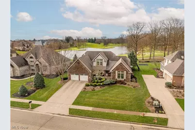 2168 E Park Drive, Uniontown, OH 44685 - Photo 2